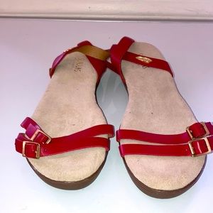 SunJuns G.H Bass & Co Red Sandals